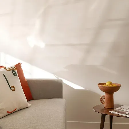 Apartment Lx Factory-designer *