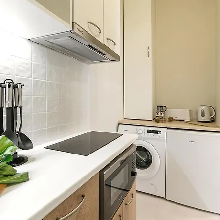 Lx Factory-designer Apartment